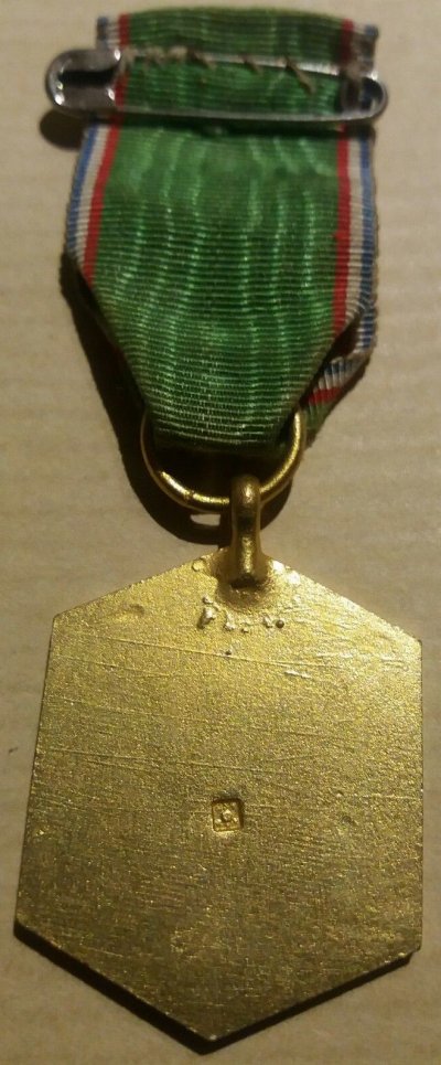 Raz_078_02.jpg