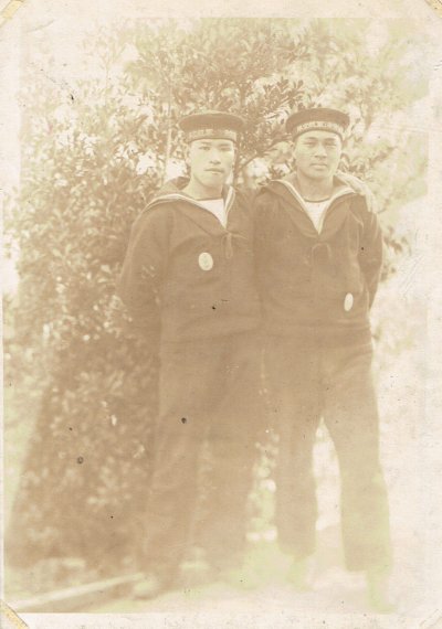 0 WW2-Original-Photograph-Japanese-Sailors-in-Dress.jpg