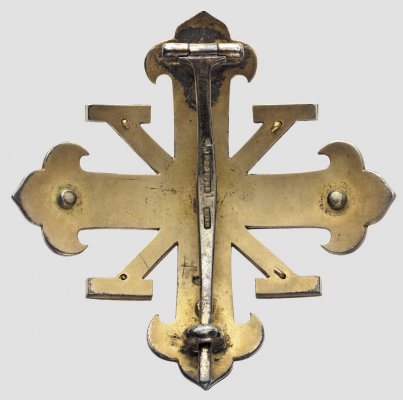 1-69m-a192642_a.jpg