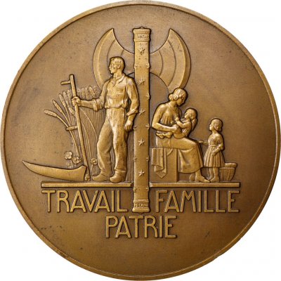 63580_marechal-petain-medaille-travail-famille-patrie-revers.jpg