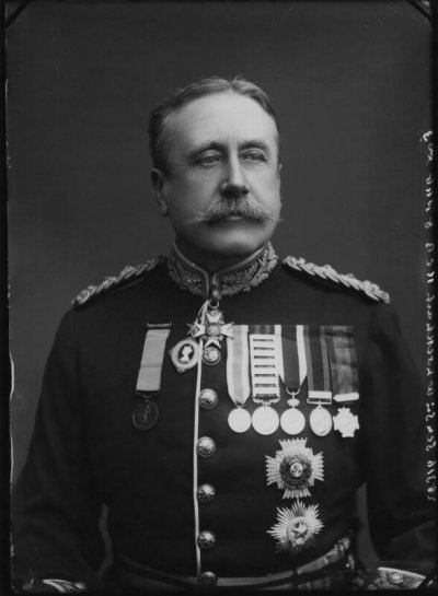 mw175772.jpg