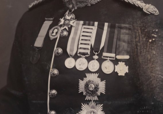 mw234465-1.jpg