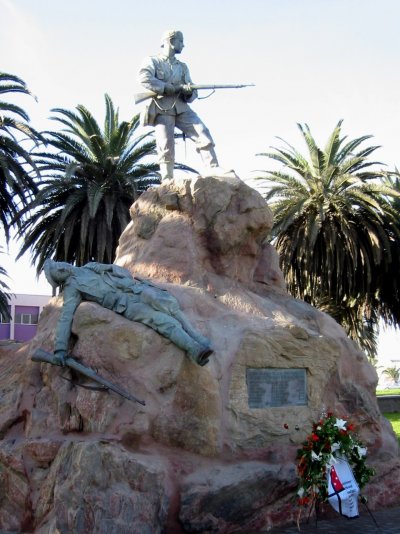 Swakopmund_denkmal.jpg
