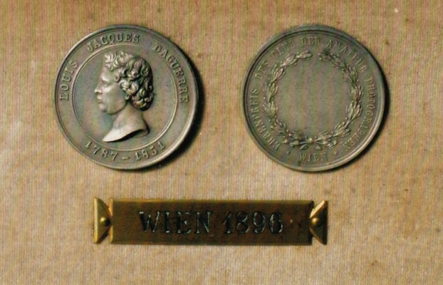 Hugo-hinterberger-medaillen-3.jpg