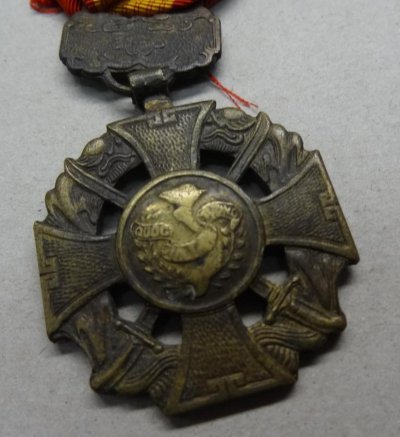 Original-Theater-Made-Vietnam-Gallantry-Cross-W-Bronze-_57.jpg