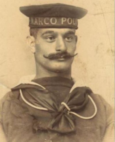 0 2°Capo-Emilio-Signanini-www.lavocedelmarinaio.com_.jpg