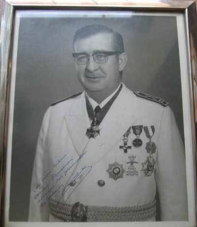 00 4upgSnj8Xlw.jpg