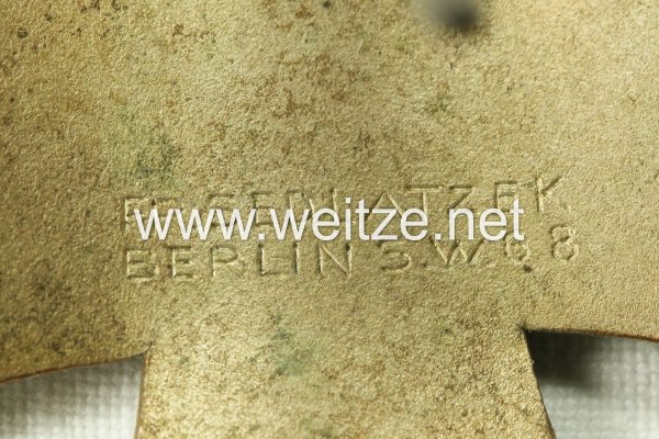 K243042_2.jpg