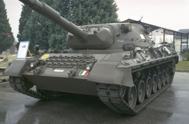 leopard1a5_20.jpg