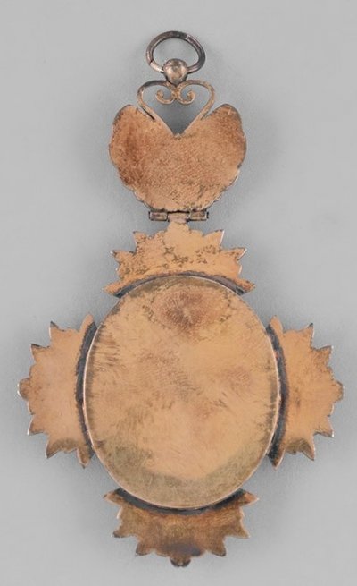 c18-032497.jpg