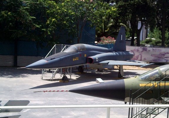 F-5-1.jpg