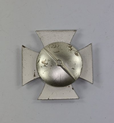 eisernes_kreuz_1._klasse_1939_ausfuehrung_1957_hersteller_wilhelm_deumer_luedenscheid_2_.jpg