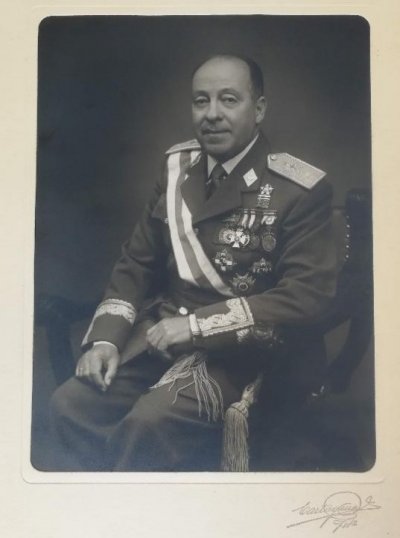 00 Ik8NHJu7y5w.jpg