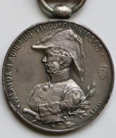 000 3JX1lcnV-RU.jpg