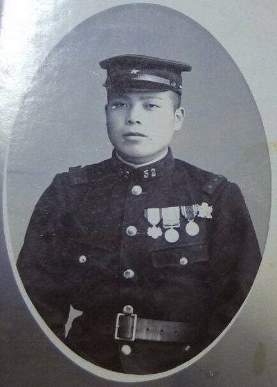 879.jpg