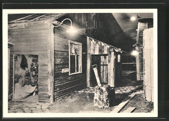 AK-Wien-Ausstellung-Das-Sowjetparadies-1942-im-Messepalast-Wohnbaracke-in-Minsk.jpg