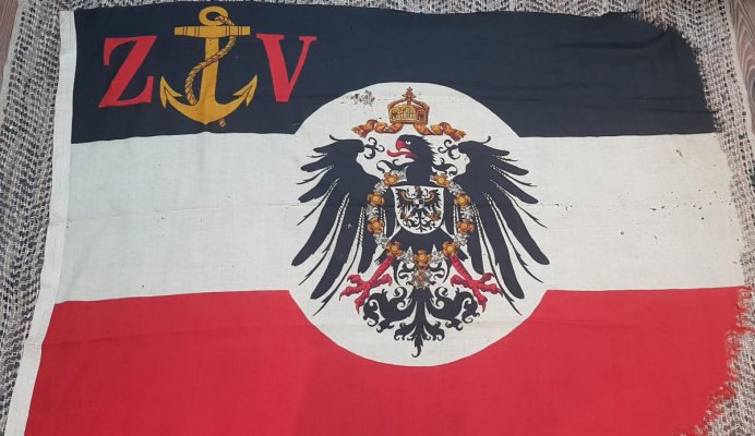 Foreign-Office-Customs-Flag.jpg