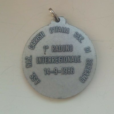 000 Medaglia-Associazione-Naz-Carristi-1-raduno-Interregionale-_57.jpg