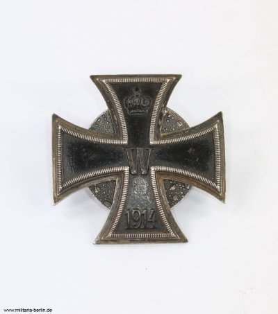 eisernes_kreuz_1._klasse_1914_carl_dillenius_an_schraubscheibe_silber_800_1_.jpg
