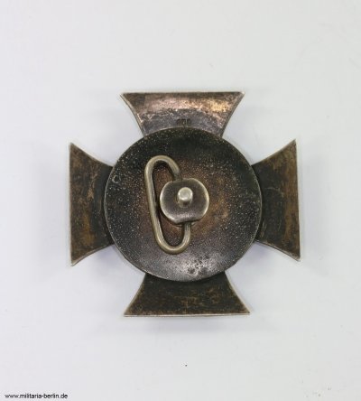 eisernes_kreuz_1._klasse_1914_carl_dillenius_an_schraubscheibe_silber_800_2_.jpg