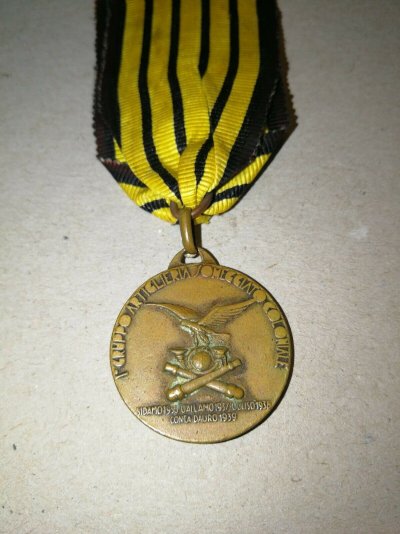 000 Medaglia-coloniale-ascari-gruppp-artiglieria-someggiato-AOI-Africa ...jpg