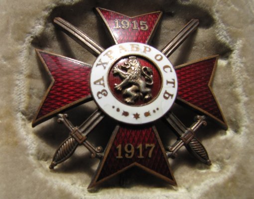 0 a4p_jVx8_ZE.jpg