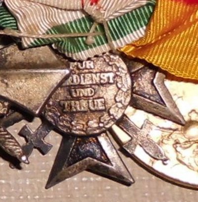 Sachsen-VerdKreuz-Fake.jpg