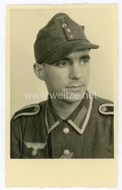 Medaille zur Erinnerung an den Kreuzzug gegen den Kommunismus.jpg