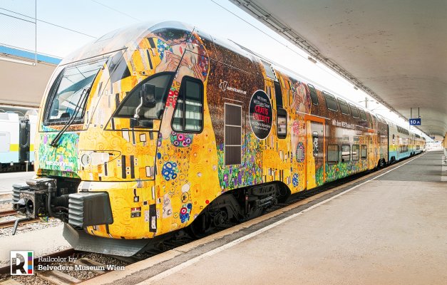 Stadler_WestBahn_Kiss_Klimt_Belvedere-Museum-Wien_1.jpg
