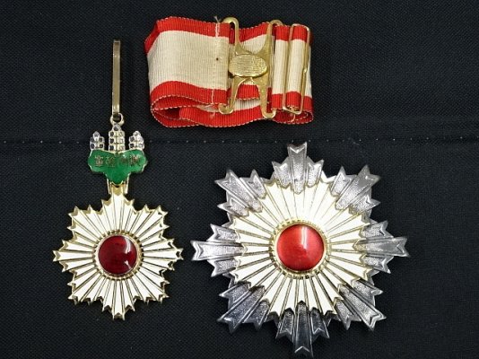o331654458_01.jpg
