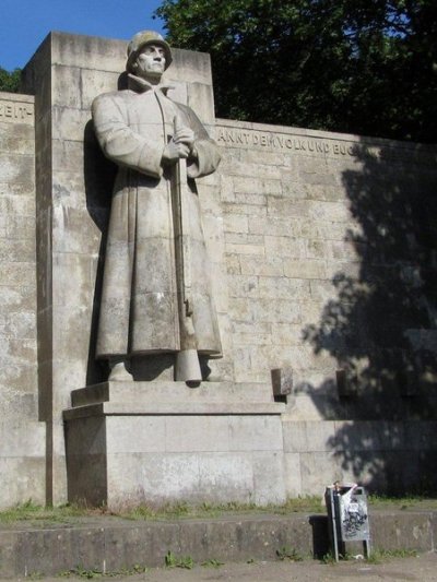 1635330_web.jpg