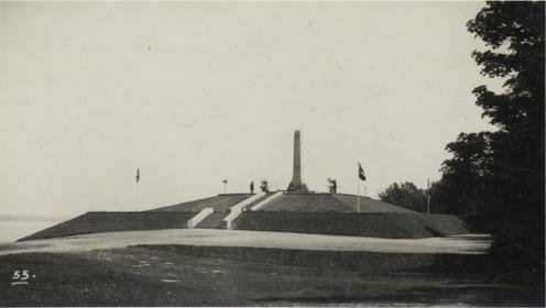 7.SigKP_piemineklis.jpg