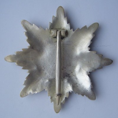 Imperial-russian-award-STAR-OF-THE-ORDER-OF-ST.-ANNA-with-swords-4.jpg
