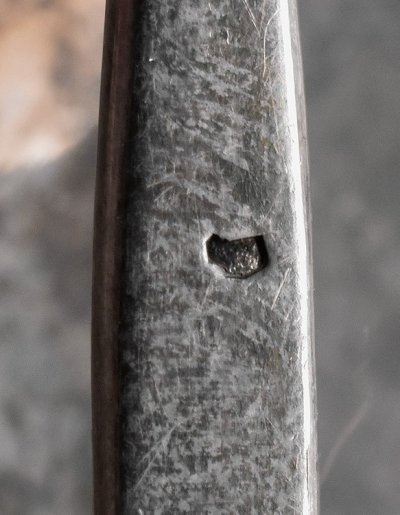 c18-027101.jpg
