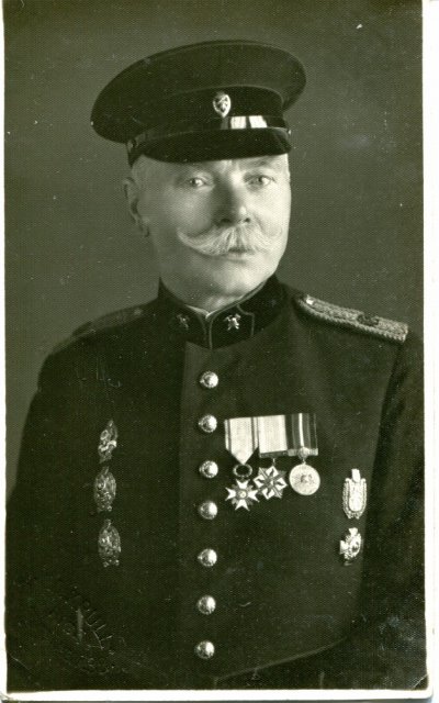 ПОЖАРНИК     1.jpg
