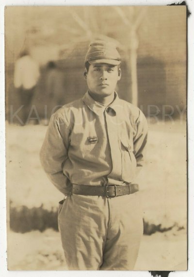 Original-Wwii-Japanese-Photo-Army-Tank-Soldier.jpg