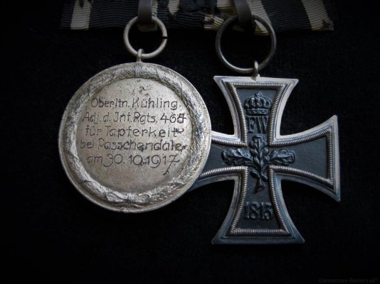 Medalbar-2-EK-II-Rgts-26-85-238-division.jpg