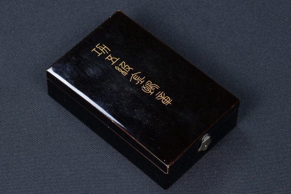 i-img1200x800-1576570858wkplr2237830.jpg