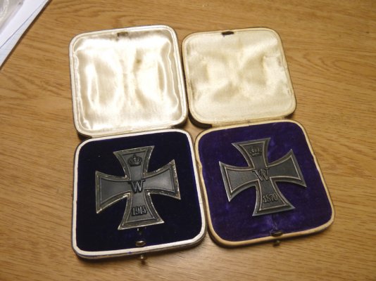 Box-EK-1914-1870-2.jpg