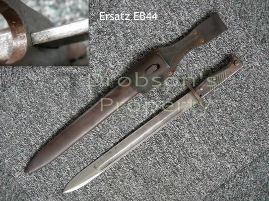Ersatz EB44 bayonet and frog #897.jpg