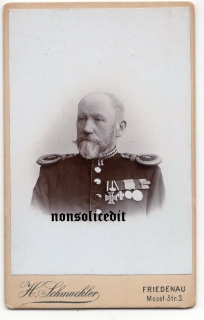 661.jpg
