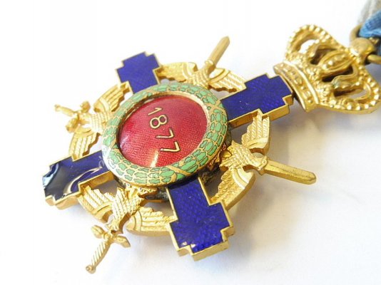 rumaenien-2weltkrieg-orden-des-sterns-von-rumaenien-2-modell-19321947-ritterkreuz-mit-schwertern.jpg