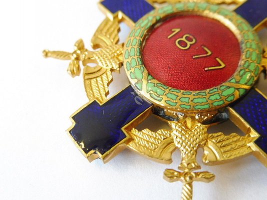 rumaenien-2weltkrieg-orden-des-sterns-von-rumaenien-2-modell-19321947-ritterkreuz-mit-schwertern.jpg
