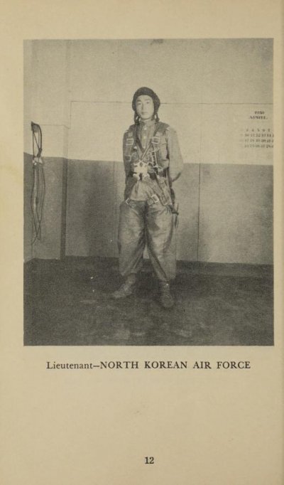 uniforminsigniae00unit_0022.jpg