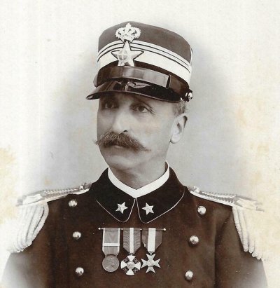 0 Foto-Tenente-Colonnello-Medico-C-Medaglia-Campagne.jpg