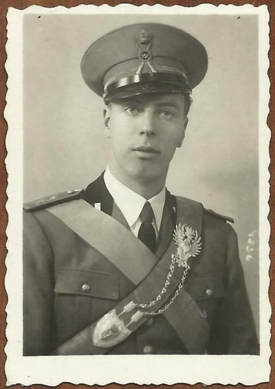 885.jpg