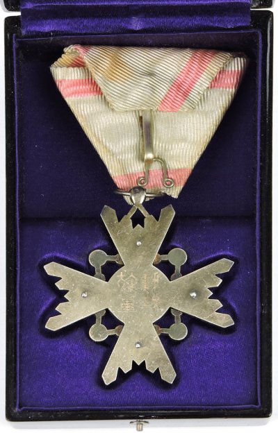 J005580C.jpg