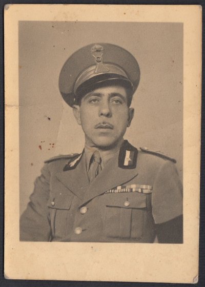 YZ0398-Militaria-1940-Ritratto-di-un-Ufficiale.jpg