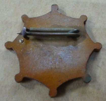 WW2-Japanese-adolescent-education-pin-medal-Military-_57 (1).jpg