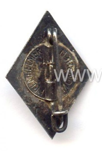 K374033_1.jpg